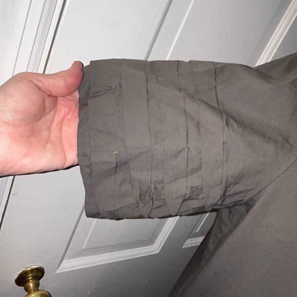 Ischiko Taupe Cotton Button top, US 10, Minimalist Lagenlook - Picture 4 of 10